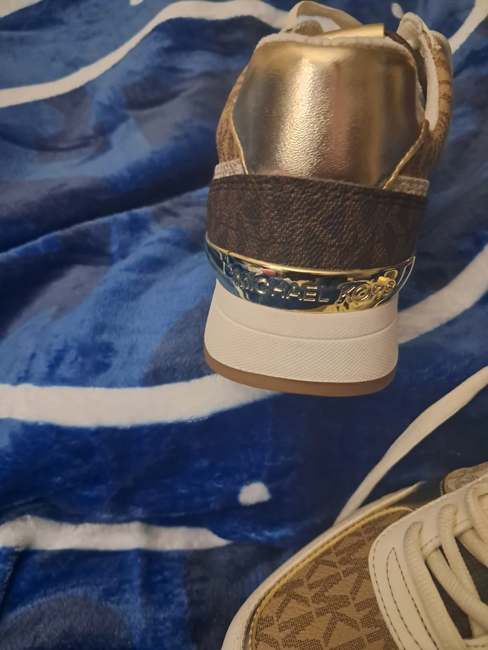 Michael Kors stylish michael